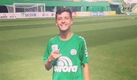 Atleta Da SER Santa Rosa Atua Pela Chapecoense Jornal Gazeta