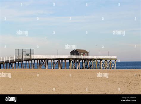 Belmar Fishing Club Pier In Belmar New Jersey Usa Stock Photo Alamy