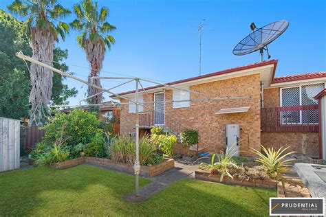 106 Longhurst Road MINTO NSW 2566 Prudential Real Estate