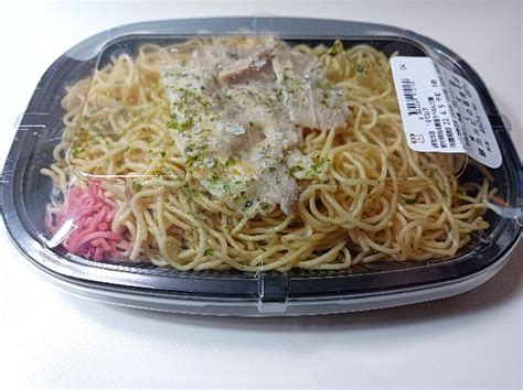 大盛 豚カルビの塩焼そば【ローソン】塩焼そば好きにはたまらん いぬきちのコンビニ飯