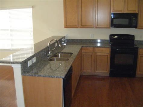 Caledonia Granite Countertops