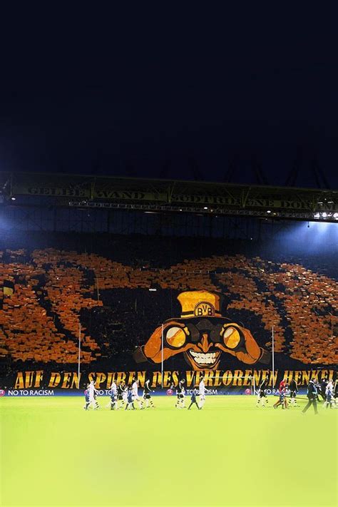 Pin De Giuseppe Valenti Em Stadium Cartaz De Futebol Muralha Amarela