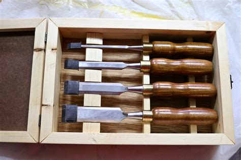 DIY Chisel Storage Box from Leftover Wood & MDF - Etto Woodworking