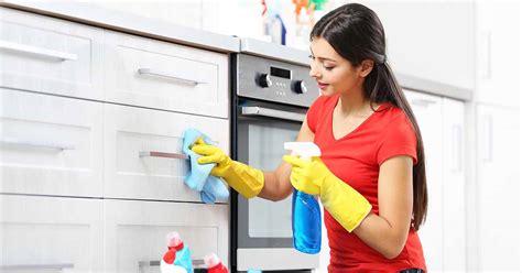 Ultimate Guide To Cleaning Kitchen Cabinets And Cupboards Foodal