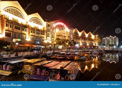 Riverside at Singapore editorial image. Image of landmarks - 24989650