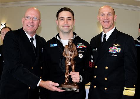 Dvids Images Commander Submarine Force Us Pacific Fleet Shore Sailor Of The Year Image 2 Of 2