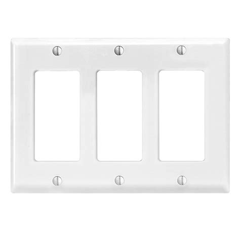 Leviton Decora 3 Gang Midway Nylon Wallplate In White The Home Depot Canada