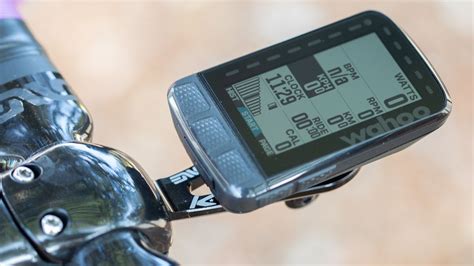 Wahoo Elemnt Roam V2 Review The Bolt But Bigger Cyclingnews