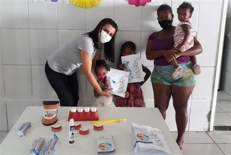 A O Do Programa Sa De Bucal Nas Escolas Realizada Na Creche