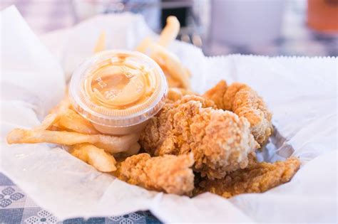 Champy's Chicken East Brainerd - Chattavore