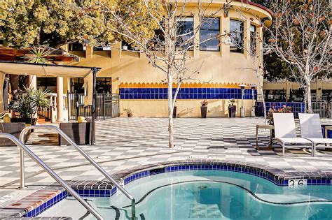 Hotel Day Passes In Palo Alto Hotel Pool Passes Starting At 25