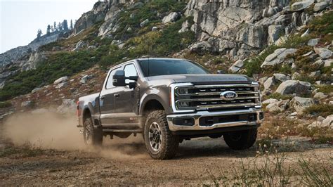 2023 Ford Super Duty Pickup Is Bigger Than Ever - CNET