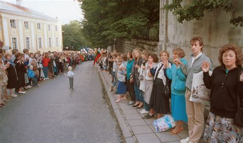 30 Years Later The Human Chain That Unshackled The Baltic Nations