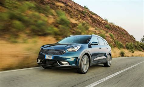 Kia Niro Hybrid Il Primo Crossover Nato Ibrido Si Fa In Tre