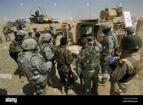 Iraqi Army Maj Gen Kashem Center Commander 9th Iraqi Army