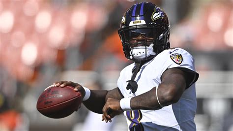 Qb Lamar Jackson Compares Teammate To Ravens Legend Yardbarker