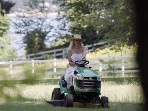 Jahre nach dem geklauten Sex Tape Pamela Anderson holt sich Kontrolle zurück