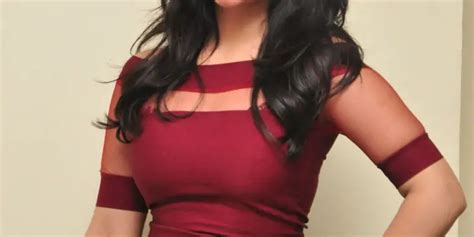 Telugu Actress Nira Arora Hot Photo Gallery Galleries HD Images