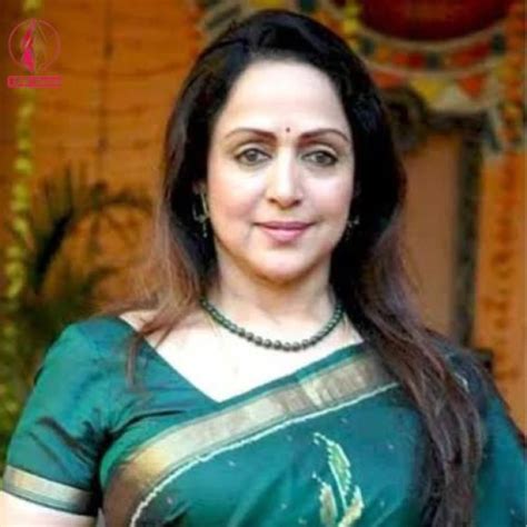 Hema Malini Reveals She Never Cooked for Dharmendra to Please Him