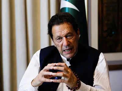 Pakistani Cops Raid Ex Pm Imran Khan S Party Office Arrests Pti