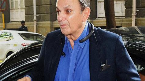 Nusli Wadia Stays Away From Tata Steel Egm The Hindu