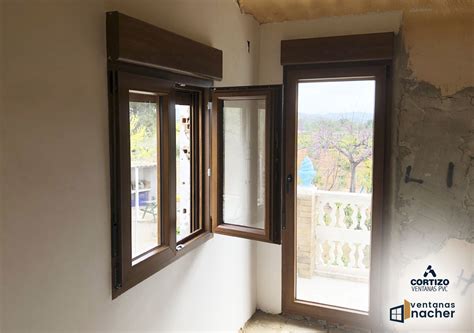 Ventanas de PVC imitación madera Cortizo