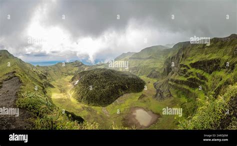 La soufriere st vincent hi-res stock photography and images - Alamy