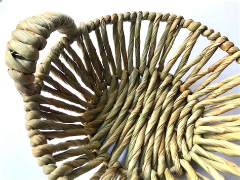 Woven Bulrush Fiber Fruit Basket — Mexico1492