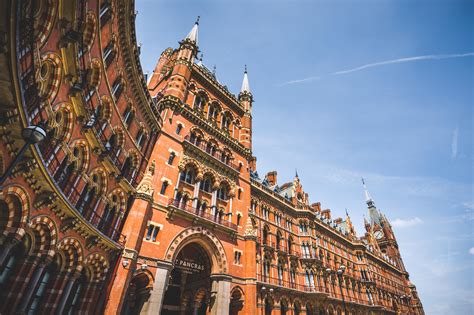 St. Pancras Hotel [OC][5189 x 3459] : r/ArchitecturePorn