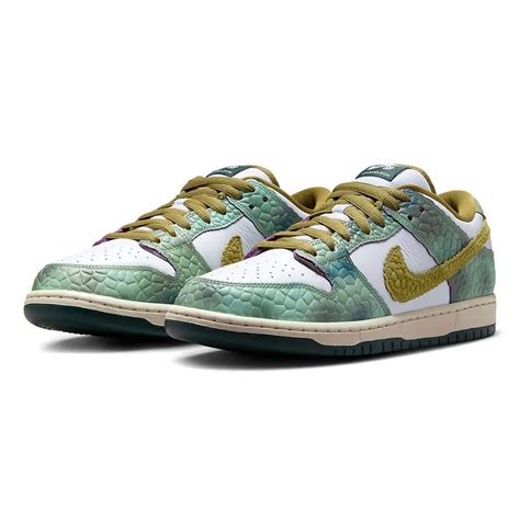 Giày Thể Thao Nike SB Dunk Low Pro HJ3386 300 Màu Xanh Phối Trắng Size