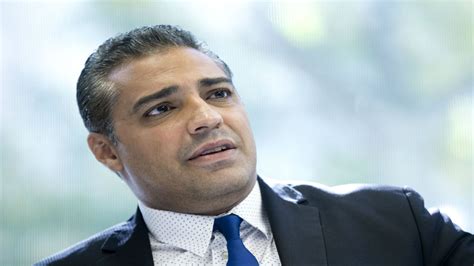 Mohamed Fahmy S Memoir Lays Bare His Egyptian Prison Ordeal