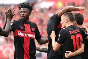 Leverkusen vence e reassume liderança do Alemão Bayern de Munique