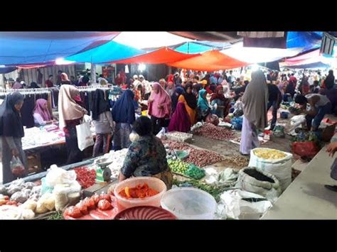 Pasar Tradisional Kurai Taji Kota Pariaman Traditional Market Kurai