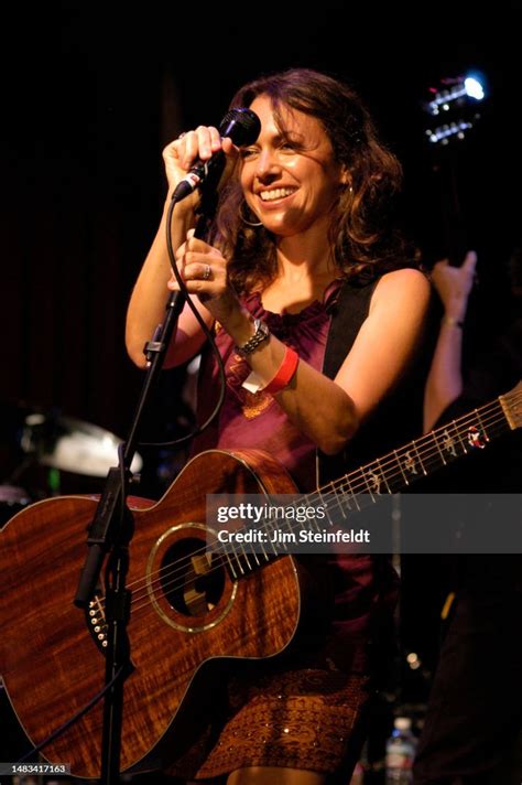 Susanna Hoffs Performs At The Billy Cowsill Benefit Concert At The El