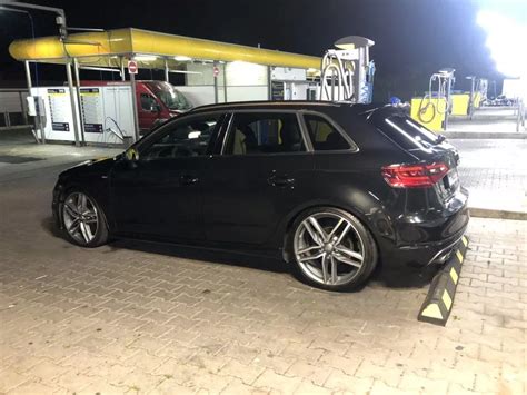 Audi A3 Schwarz ALUTEC Ikenu Graphit 19 Zoll Felgengalerie De