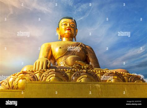 Buddha Dordenma statue in Thimphu - Bhutan Stock Photo - Alamy