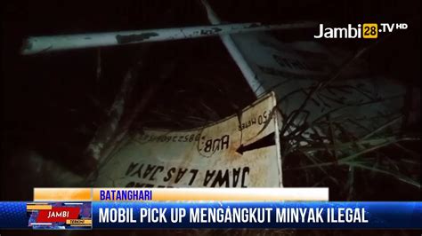 Mobil Pick Up Pengangkut Minyak Ilegal Tabrak Pagar Rumah Warga Youtube