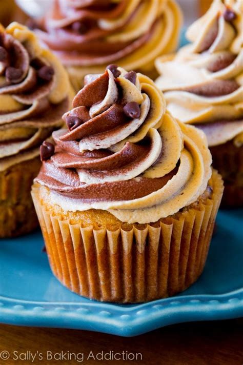 Banana Cupcakes With Chocolate Peanut Butter Frosting Sallys Baking Addiction