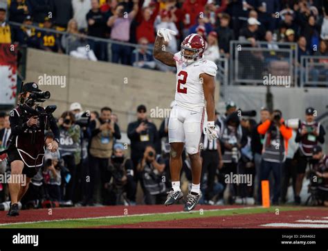 Pasadena California Usa St Jan Alabama Crimson Tide Running