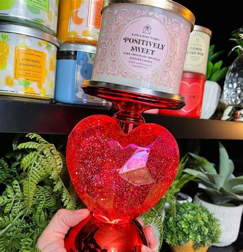 Bath And Body Works Valentine’s Day Collection Queen Of The Girl Geeks Bonnie Diczhazy