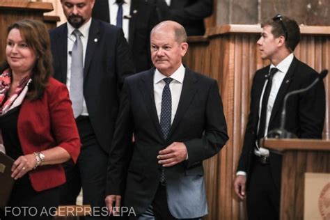 Social Democra Ii Lui Olaf Scholz Au C Tigat Ntr Un Important Land