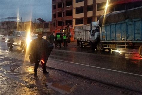 Cusco Identifican A Los Fallecidos Del Choque Frontal De Camiones En