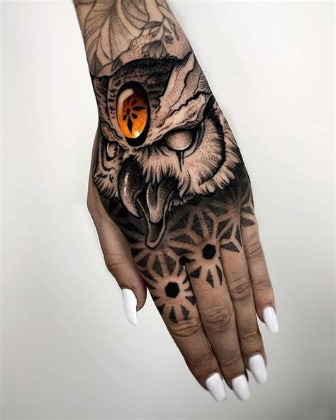 Pin By Siss On Tattoo Elegant Tattoos Hand Tattoos Skull Sleeve Tattoos