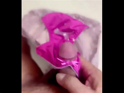Sụt cặc sướng quá em ơi XVIDEOS