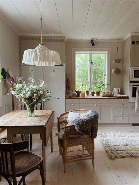 Pin tillagd av Sternlein 55 på Shabby chic dekor Rustik modern