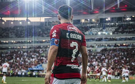 Everton Ribeiro Alcan A Marca Hist Rica Pelo Flamengo Em Jogos Do