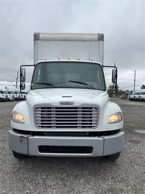 2019 Freightliner M2 106 For Sale 26 Box Non Cdl 809396