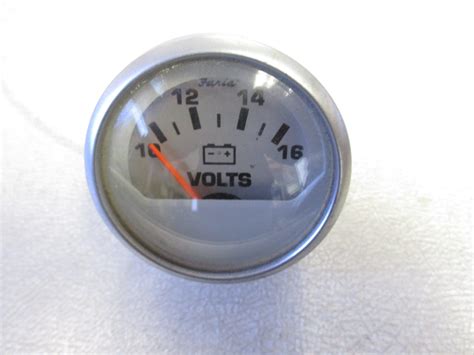 Vp4017a Faria Brushed Aluminum And Black Volt Voltage Volts Gauge Green