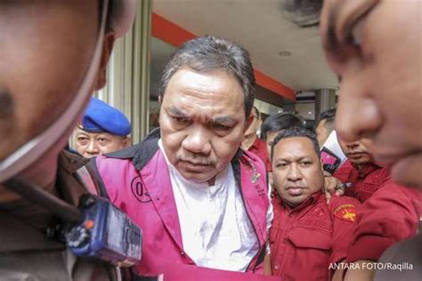 Mengenal Achsanul Qosasi Anggota BPK Yang Jadi Tersangka Baru Dugaan