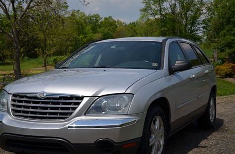 Buy Used 05 Chrysler Pacifica Touring Edition Silver Black Leather